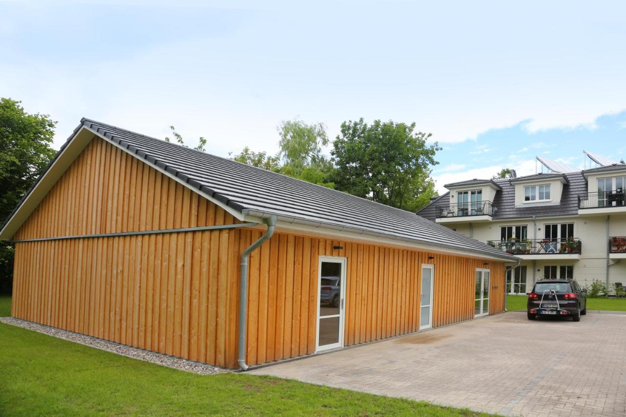 Haus Pamir - Ferienwohnungen Ostseebad Nienhagen Ngoại thất bức ảnh